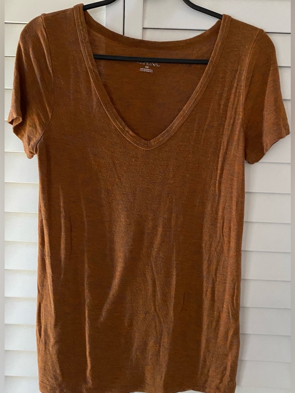 MERONA Rust Short-Sleeve V-Neck Tee XS